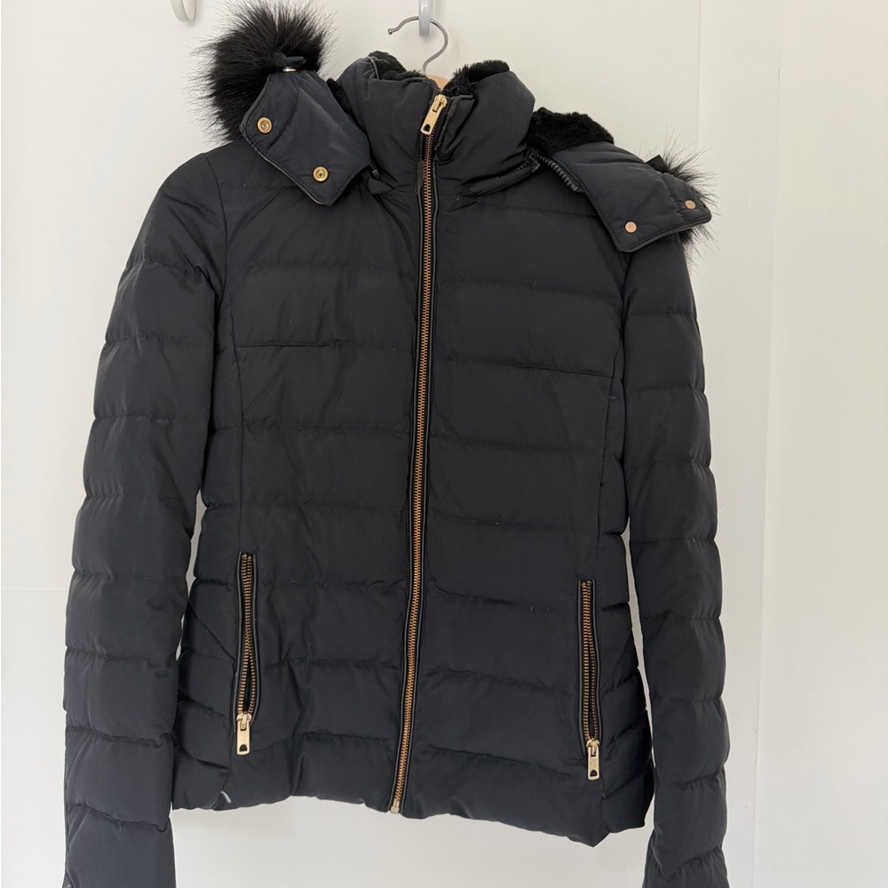 Zara Black Quilted Puffer Jacket with Faux Fur Trim